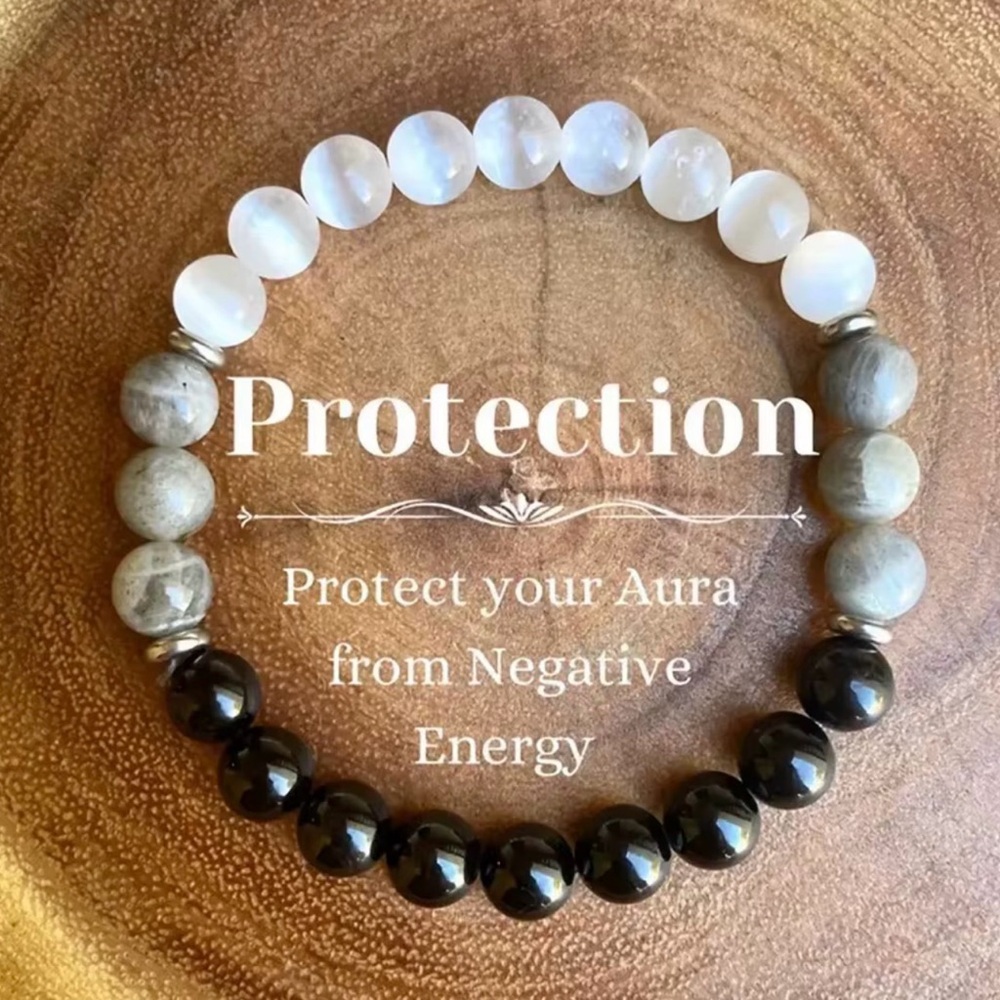 Trendy Protection bracelet